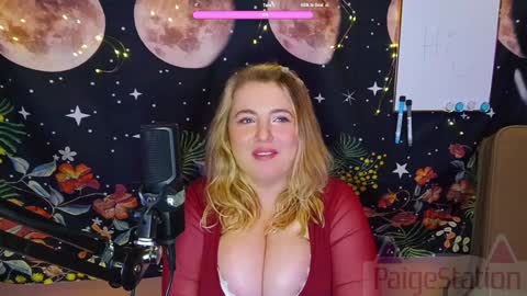 Snapshot of paigestation chatting on February 7, 2025, 12:53 am PaigeStation online show from February 7, 2025, 12:53 am
