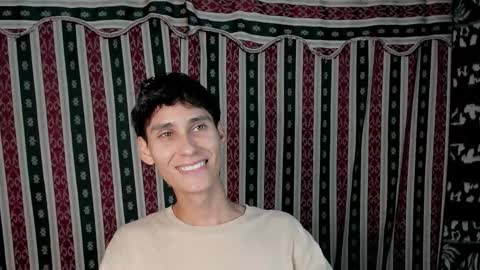 Snapshot of paimon_goetia chatting on October 10, 2025, 3:00 pm Alexander Grigori online show from October 10, 2025, 3:00 pm