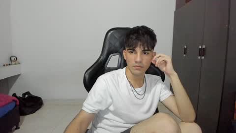 pakun_ online show from December 20, 2024, 1:36 am