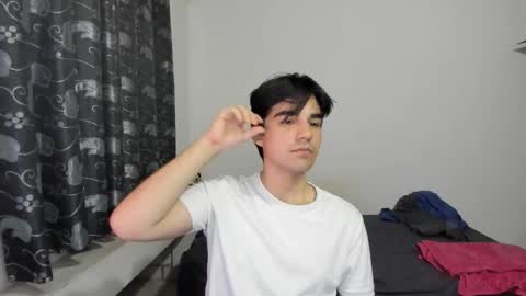 pakun_ online show from September 14, 2025, 11:37 pm