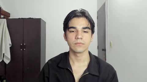 pakun_ online show from November 13, 2025, 2:43 am