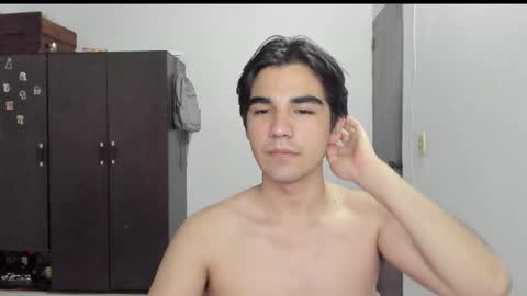 pakun_ online show from November 28, 2025, 4:26 am