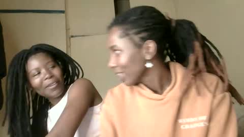 palashyuma online show from October 8, 2025, 2:25 pm