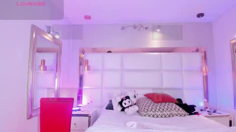 Palmer  online show from February 17, 2026, 9:21 pm