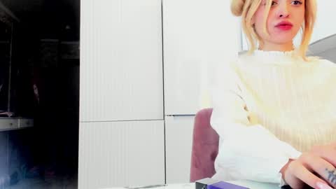 Snapshot of palmer_haze chatting on January 11, 2025, 9:04 pm palmer_haze online show from January 11, 2025, 9:04 pm