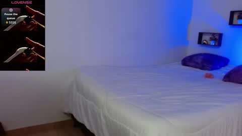 Snapshot of pamela_2863 chatting on September 25, 2025, 10:13 pm pamela_2863 online show from September 25, 2025, 10:13 pm