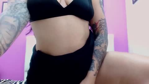 pamela_666_ online show from January 8, 2026, 6:43 pm