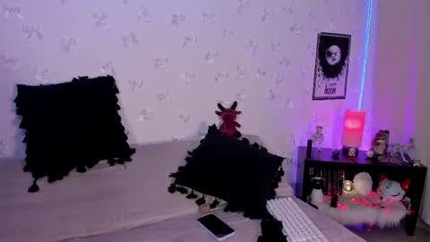 Snapshot of pamela_doll3 chatting on May 6, 2026, 4:30 am pamela online show from May 6, 2026, 4:30 am