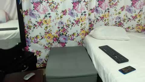 Snapshot of pamela_vasquez chatting on January 12, 2025, 12:39 am diana online show from January 12, 2025, 12:39 am