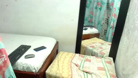 Snapshot of pamela_vasquez chatting on September 9, 2025, 11:59 pm diana online show from September 9, 2025, 11:59 pm