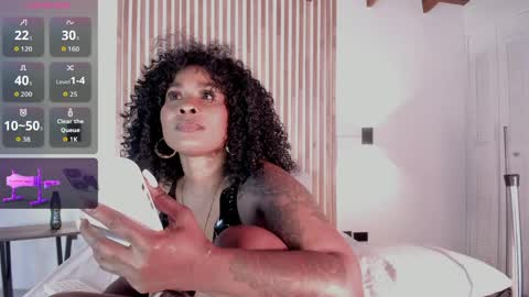 Snapshot of pamelamendez_1 chatting on April 7, 2026, 11:37 pm pamelamendez_1 online show from April 7, 2026, 11:37 pm