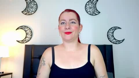 Snapshot of pamelamk chatting on October 16, 2025, 11:11 am Pamela online show from October 16, 2025, 11:11 am