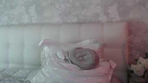 Pamella online show from October 17, 2025, 9:34 am