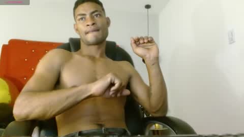 pandablack18 online show from May 29, 2026, 2:20 am