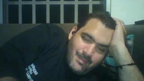 Snapshot of pandaguiar77 chatting on September 25, 2025, 3:54 am pandaguiar77 online show from September 25, 2025, 3:54 am