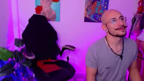    online show from March 3, 2026, 2:39 am