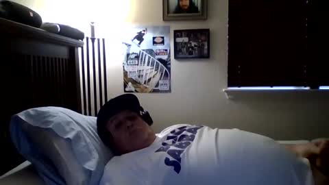 Snapshot of panos678442 chatting on April 26, 2026, 11:13 pm panos online show from April 26, 2026, 11:13 pm