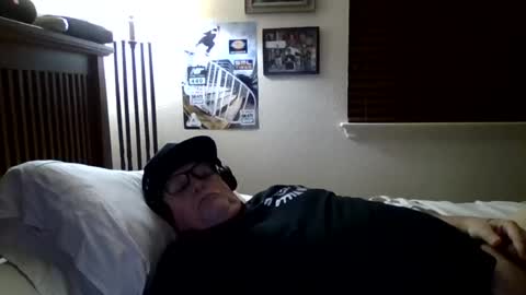 Snapshot of panos678442 chatting on June 21, 2026, 10:40 am panos online show from June 21, 2026, 10:40 am