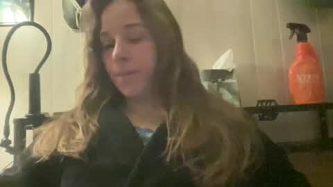 Pantiesofthefae online show from February 4, 2026, 9:59 am