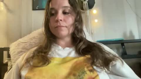 Pantiesofthefae online show from May 27, 2026, 4:59 pm