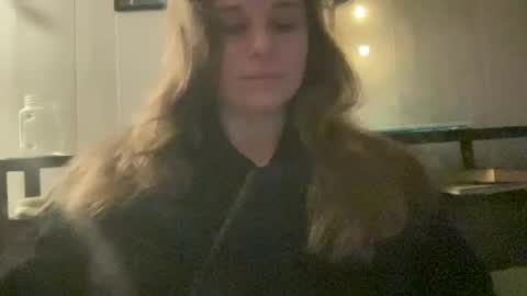 Pantiesofthefae online show from May 28, 2026, 10:01 am