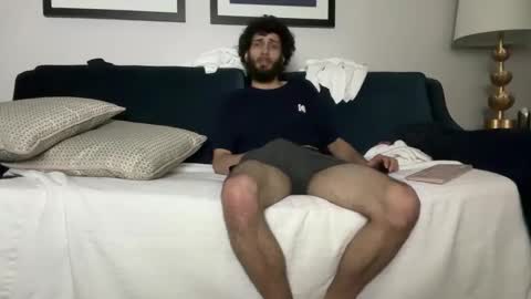 Snapshot of pantslesstraveler_plt chatting on October 28, 2025, 8:51 am PantsLessTraveler online show from October 28, 2025, 8:51 am