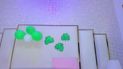 Paola  online show from March 17, 2026, 11:24 am