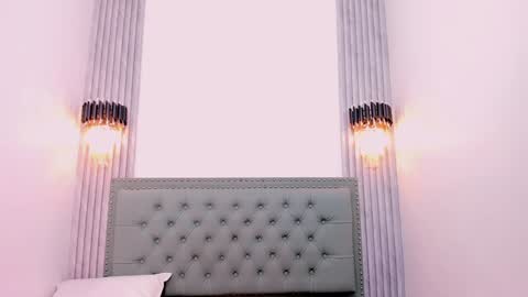    online show from February 5, 2025, 5:53 pm