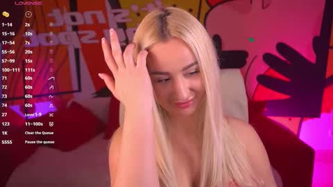 Lia online show from March 8, 2026, 8:29 am