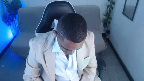 PAOLO online show from February 19, 2026, 12:23 pm