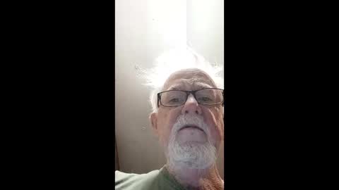 Snapshot of papajb70 chatting on March 1, 2025, 10:02 am papajb70 online show from March 1, 2025, 10:02 am