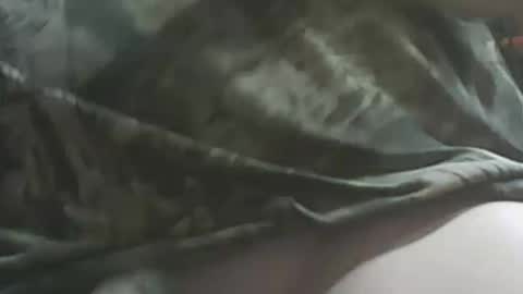 Snapshot of papajb70 chatting on October 19, 2025, 11:38 pm papajb70 online show from October 19, 2025, 11:38 pm