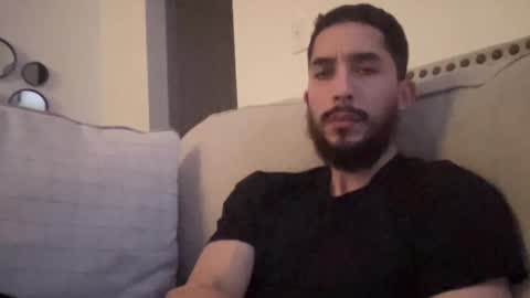 papicubano_guapo23cm online show from March 4, 2026, 5:35 am