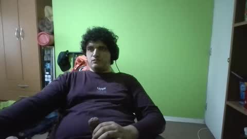 Snapshot of papitowilly999 chatting on January 5, 2026, 11:30 pm Papito online show from January 5, 2026, 11:30 pm