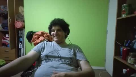 Snapshot of papitowilly999 chatting on January 7, 2026, 7:33 am Papito online show from January 7, 2026, 7:33 am