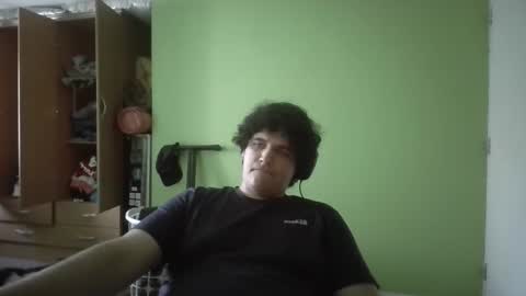 Snapshot of papitowilly999 chatting on February 14, 2026, 10:06 pm Papito online show from February 14, 2026, 10:06 pm