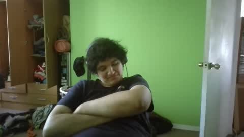 Snapshot of papitowilly999 chatting on February 15, 2026, 5:53 pm Papito online show from February 15, 2026, 5:53 pm