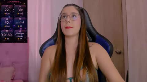 Snapshot of parisshayk chatting on February 26, 2026, 6:18 pm Paris online show from February 26, 2026, 6:18 pm