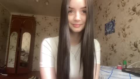 Milana online show from May 11, 2026, 11:49 am
