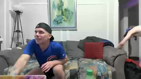 Snapshot of partyboi25 chatting on October 10, 2025, 6:07 pm Orallover online show from October 10, 2025, 6:07 pm