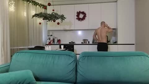 Pashka online show from December 14, 2025, 10:31 am