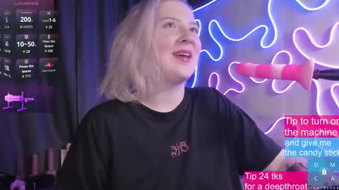 Snapshot of passion_luna chatting on October 20, 2025, 1:39 am LunaAlan online show from October 20, 2025, 1:39 am