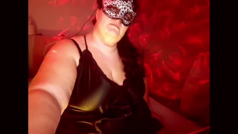 Snapshot of passionduo4 chatting on December 5, 2024, 10:01 pm PassionDuo4 online show from December 5, 2024, 10:01 pm