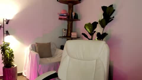 Snapshot of passionlover_ chatting on January 17, 2026, 4:06 am online show from January 17, 2026, 4:06 am