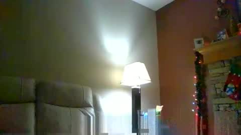 passporttraveler1 online show from January 16, 2025, 1:27 am