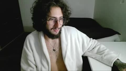 patrick_bteman online show from April 16, 2026, 11:18 pm