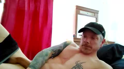 Snapshot of patrickgauvreau666 chatting on May 8, 2026, 8:36 pm Charles Tremblay online show from May 8, 2026, 8:36 pm