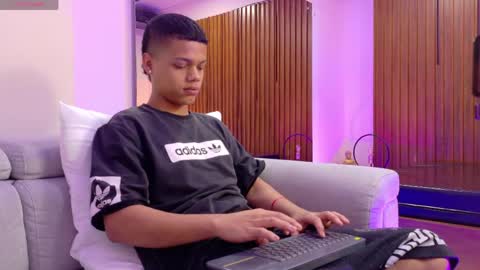 Patrick  online show from May 24, 2026, 12:10 pm