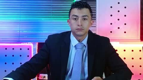 Darko0717  online show from May 27, 2026, 10:12 am