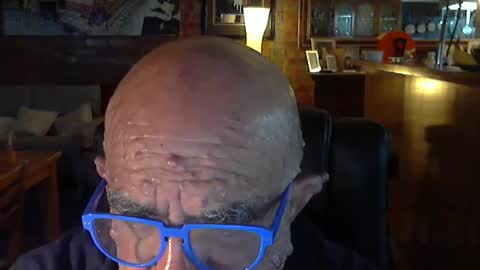 Snapshot of patvac chatting on December 22, 2024, 1:44 pm patvac online show from December 22, 2024, 1:44 pm